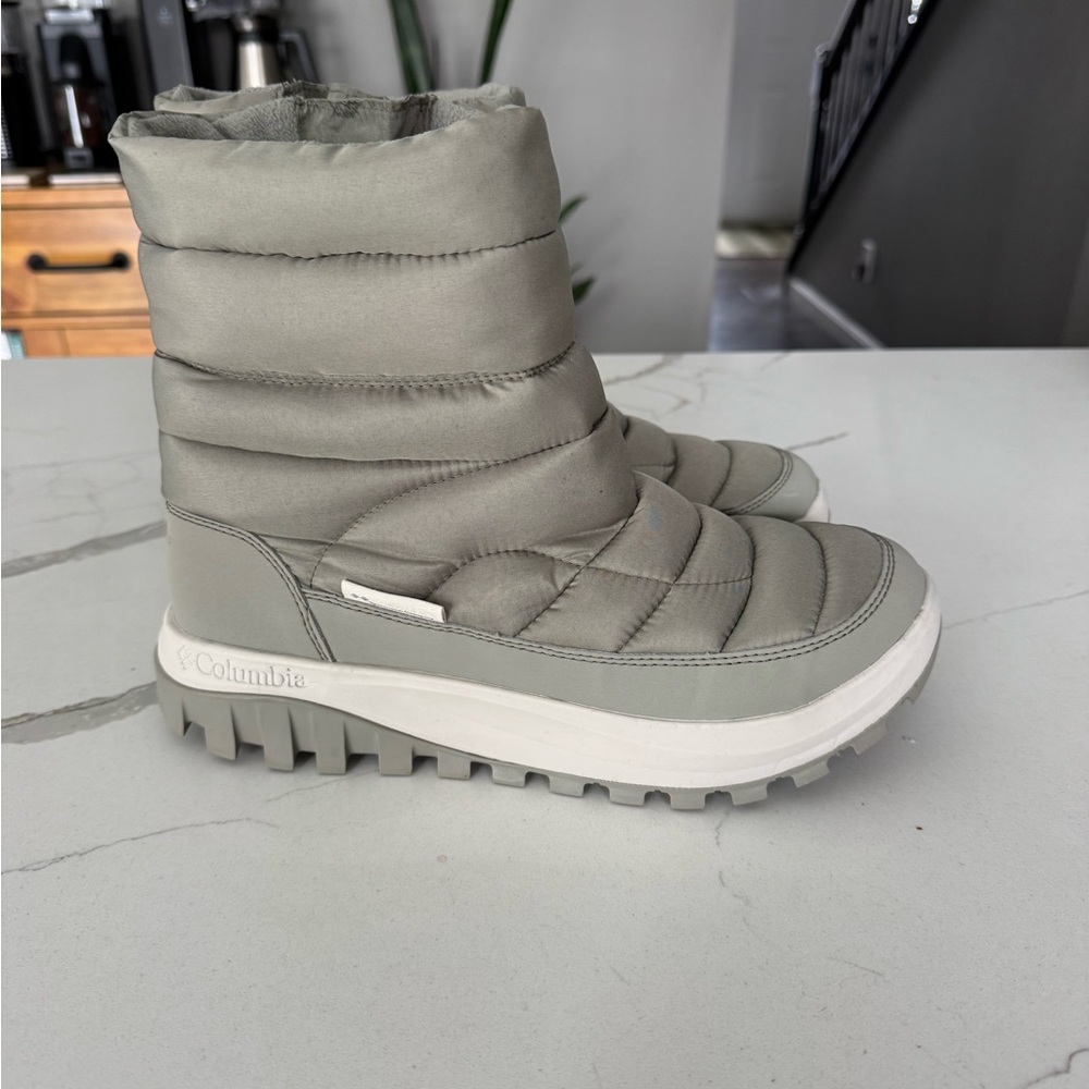 Women’s Snowtrot Mid Boot